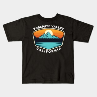 Yosemite Valley Ski Snowboard Mountain California Yosemite - Yosemite Valley California - Travel Kids T-Shirt